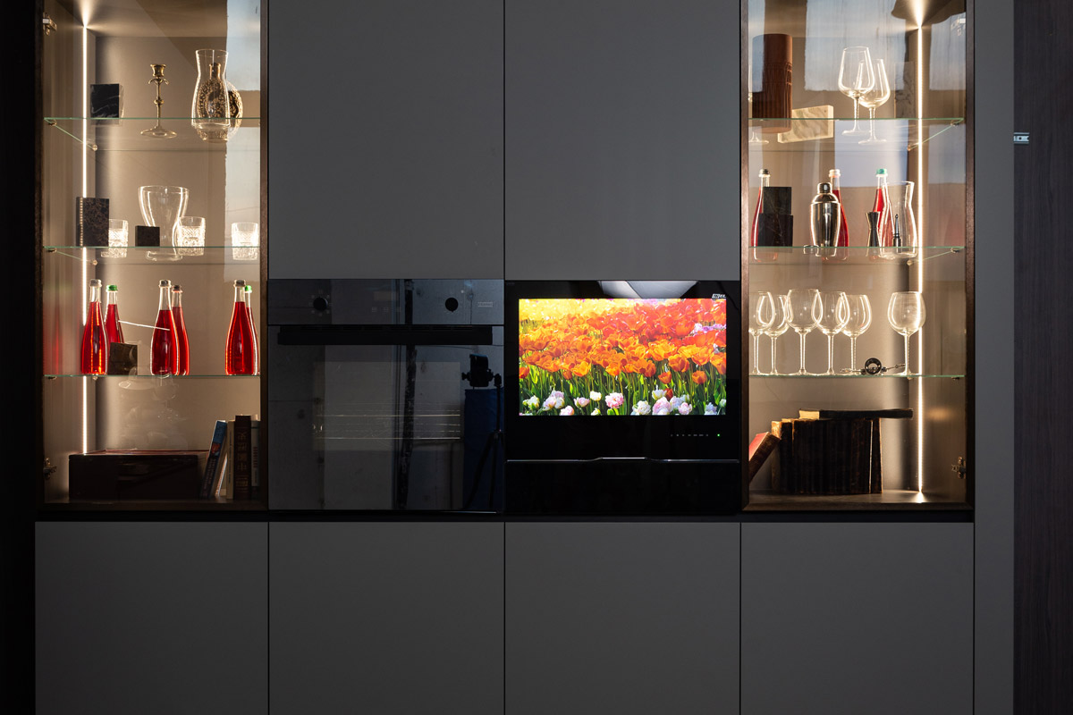 встроенный телевизор для кухни AVEL